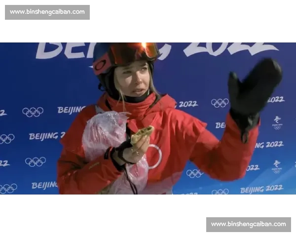 这操作简直逆天！大洋洲选手上演“上帝之手”